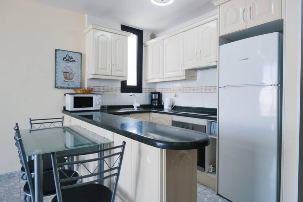 Beach And Relax Apartment Las Americas Playa de las Americas  Luaran gambar